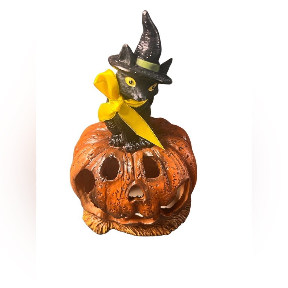 Cat On Pumpkin Light Up Halloween Decoration Color Changing Solar Powered Figure - Picture 3 of 7